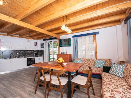 Christos Appartments Lazaráta Dış mekan fotoğraf